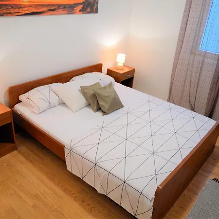 Apartment Erdgeschosswohnung- Erste Reihe Vom By Interhome *