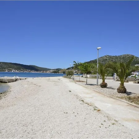 Erdgeschosswohnung- Erste Reihe Vom By Interhome Apartment