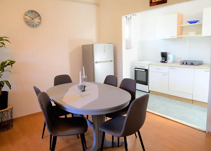 Apartment Erdgeschosswohnung- Erste Reihe Vom By Interhome *